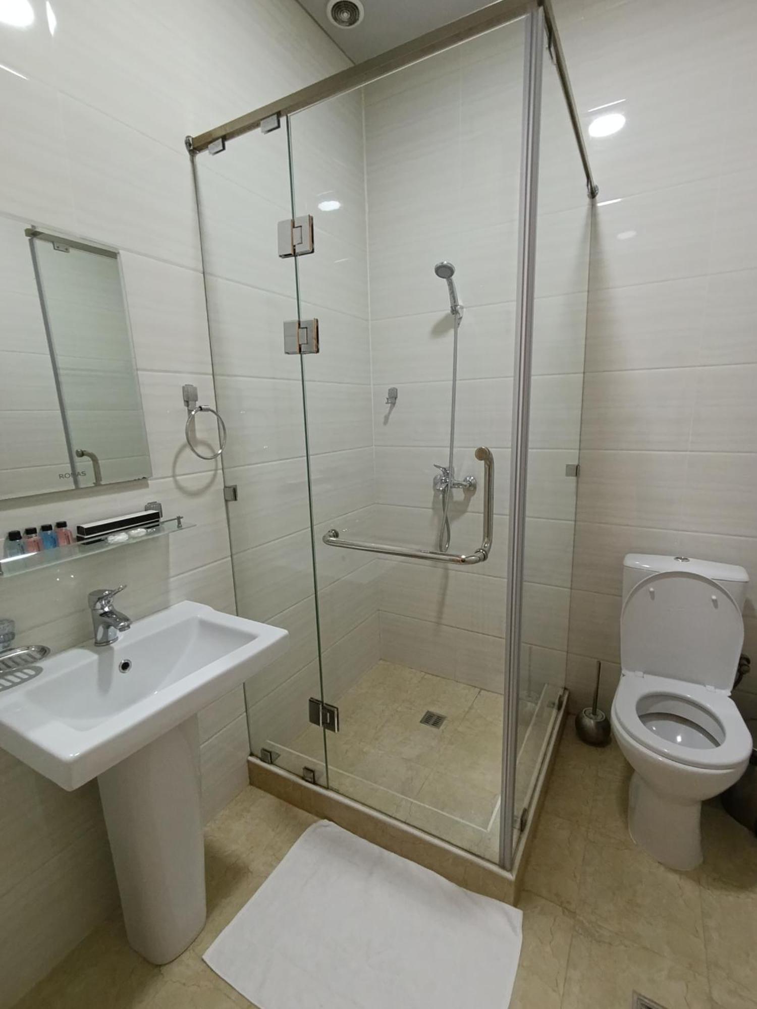 Grand Karavan Hotel Taşkent Dış mekan fotoğraf