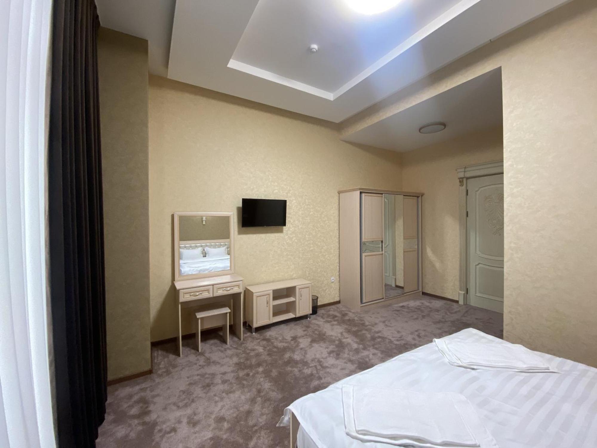 Grand Karavan Hotel Taşkent Dış mekan fotoğraf