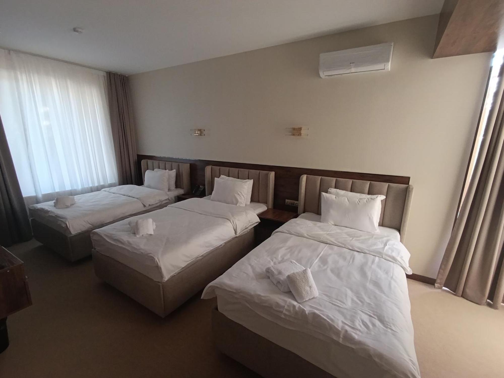 Grand Karavan Hotel Taşkent Dış mekan fotoğraf
