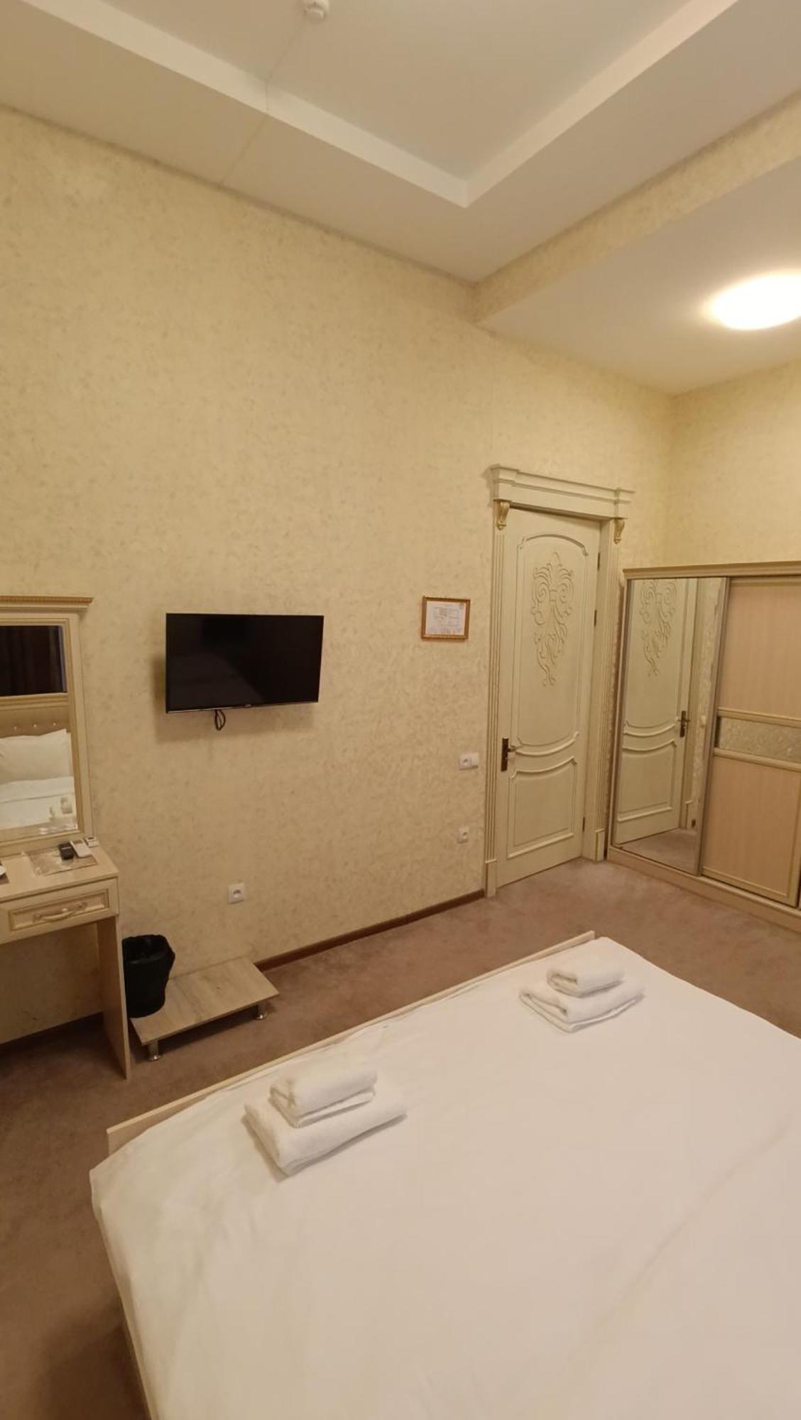 Grand Karavan Hotel Taşkent Dış mekan fotoğraf