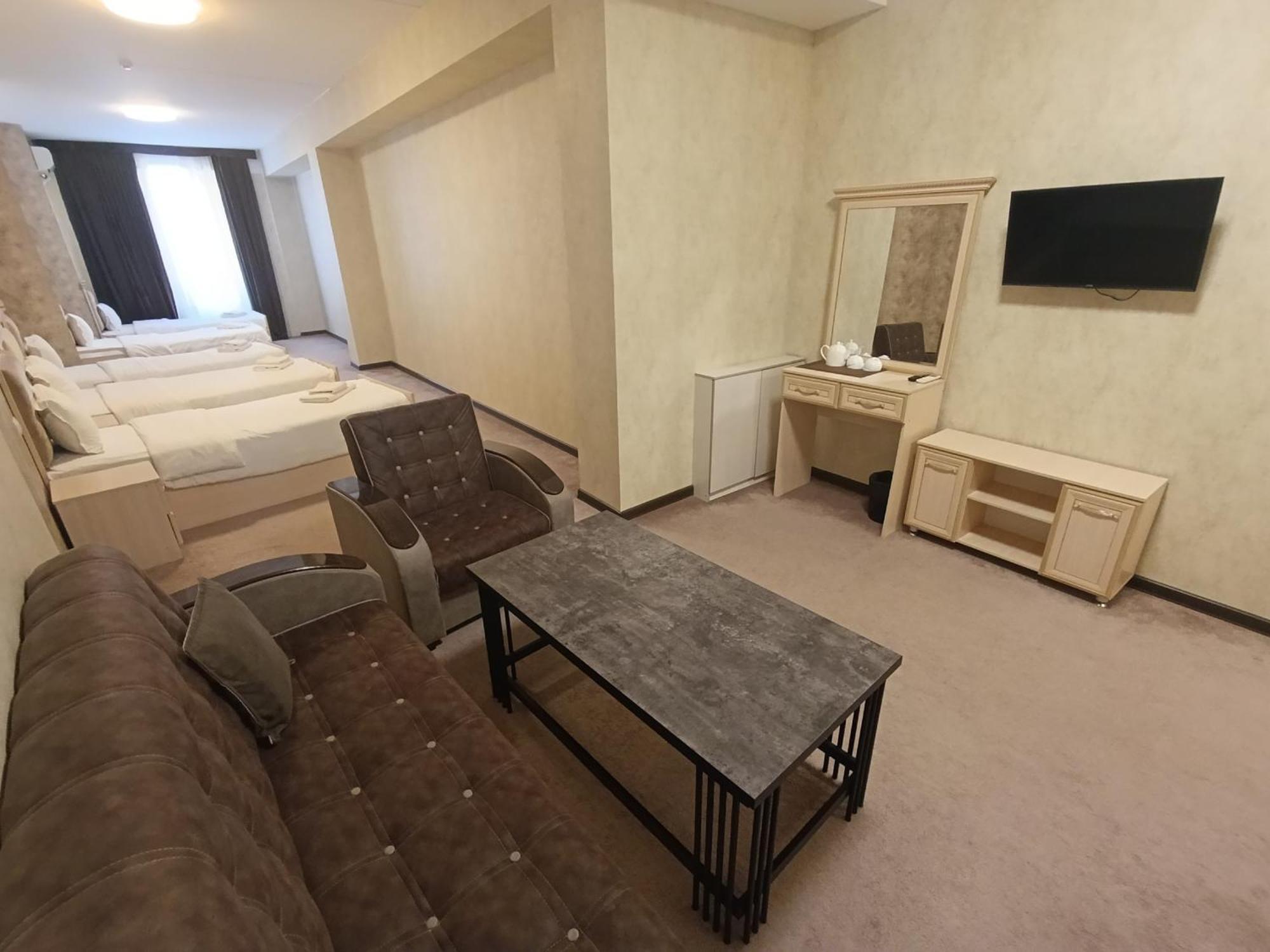 Grand Karavan Hotel Taşkent Dış mekan fotoğraf